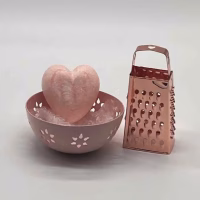 Schaaltje (roze) met amberblokje hart